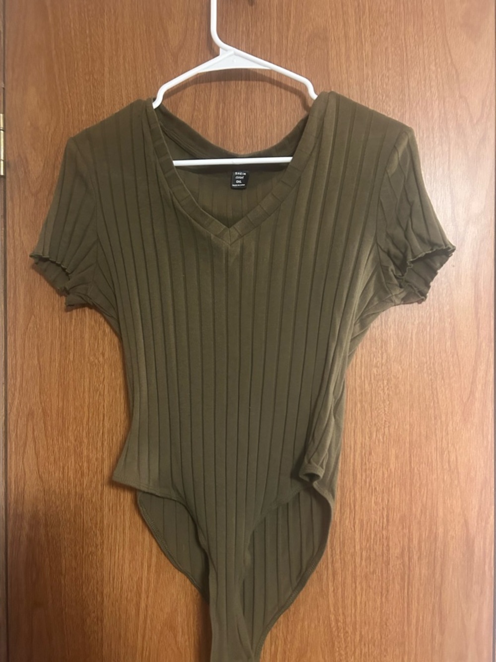SHEIN Olive Green Ribbed V-Neck Short Sleeve Bodysuit